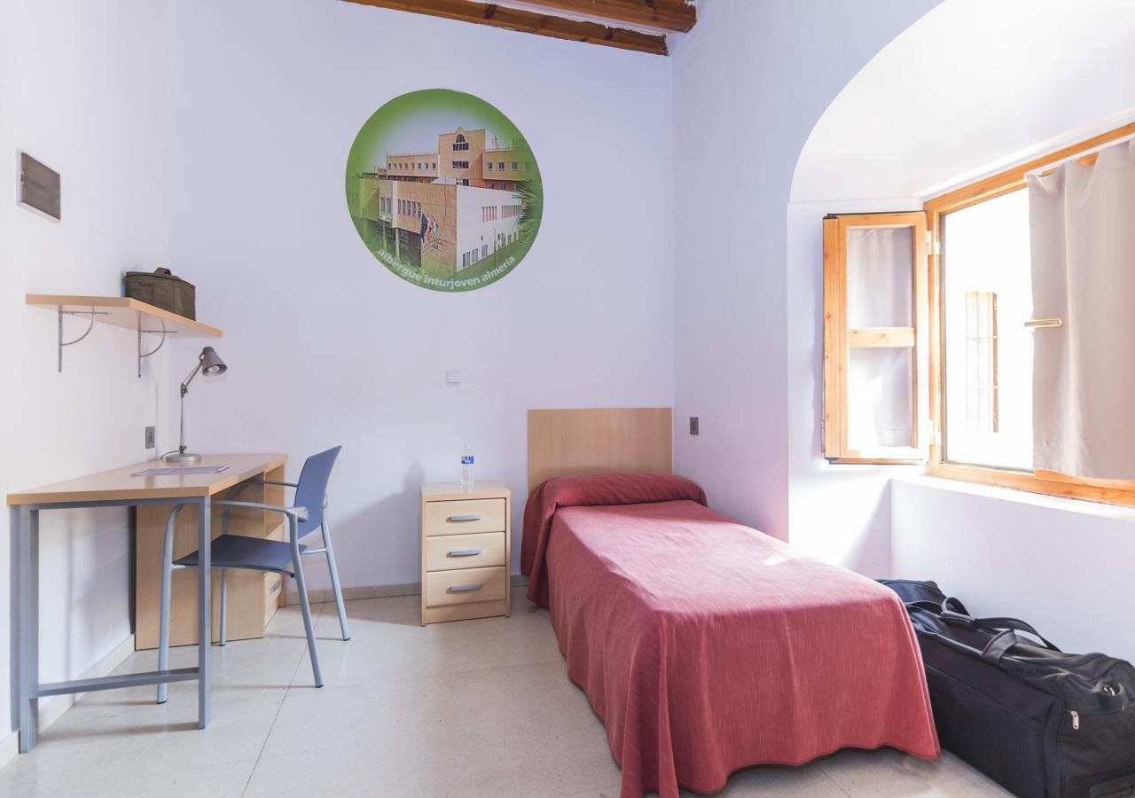 Albergue Inturjoven Córdoba Buitenkant foto