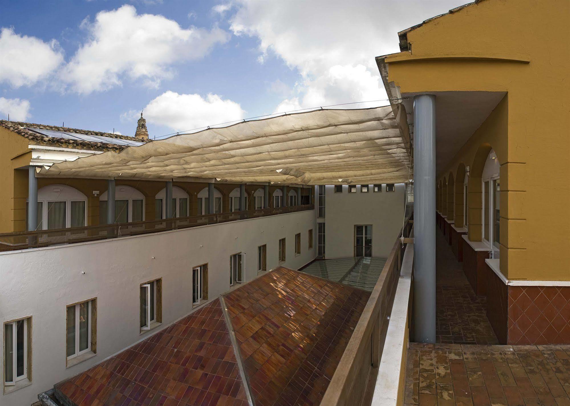 Albergue Inturjoven Córdoba Buitenkant foto
