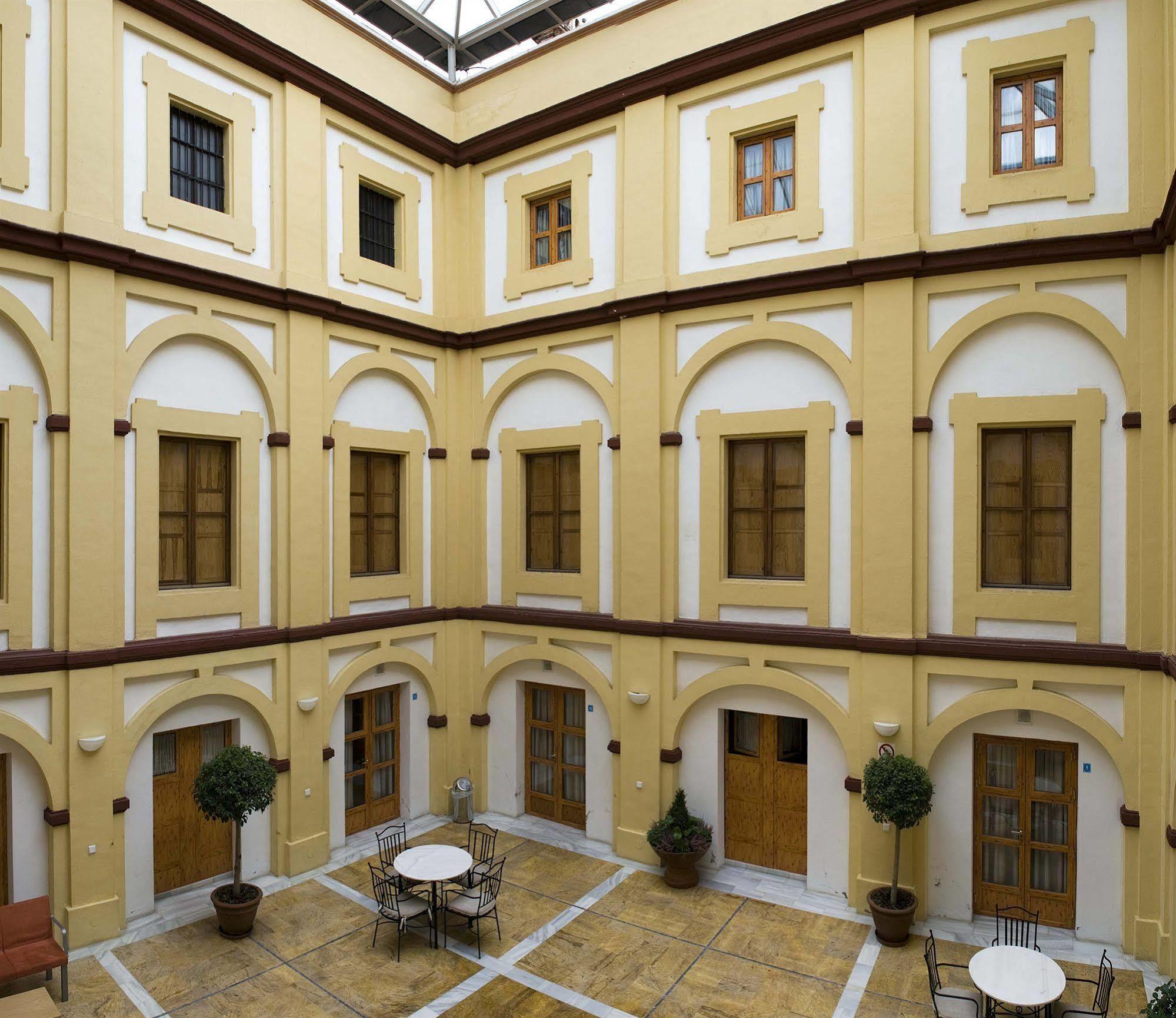 Albergue Inturjoven Córdoba Buitenkant foto